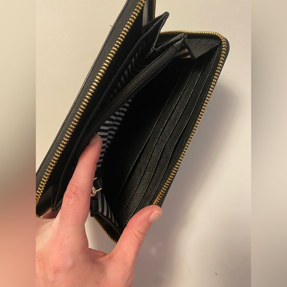 Kate Spade Black and White Ric Rac Wallet Cameron Street Lacey - Picture 6 of 7